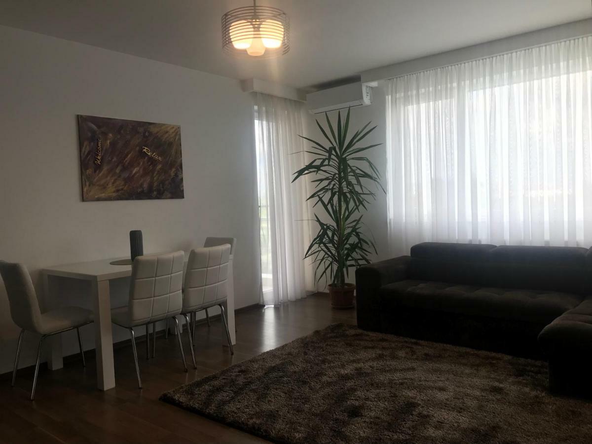 Pipera Lake View By Acme Rent 布加勒斯特 外观 照片