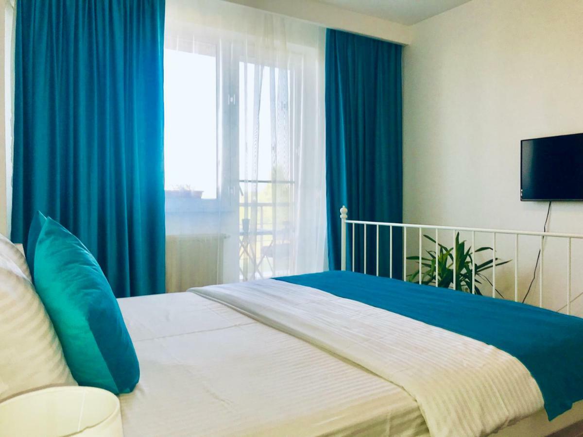 Pipera Lake View By Acme Rent 布加勒斯特 外观 照片